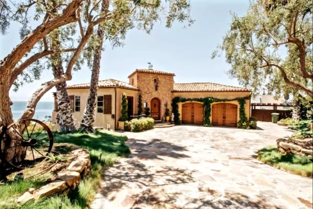 Villa Bella Malibu | Luxurious Malibu Beach Vacation Rental