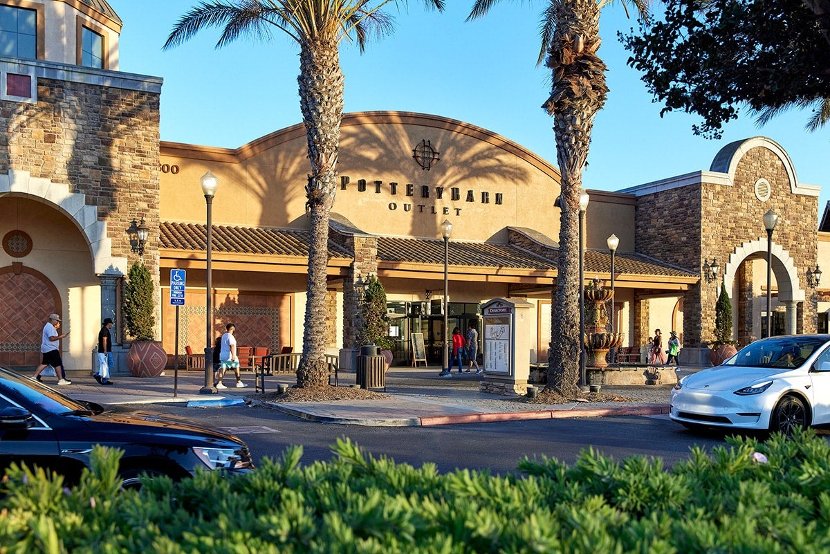 Shop at the Camarillo Premium Outlets